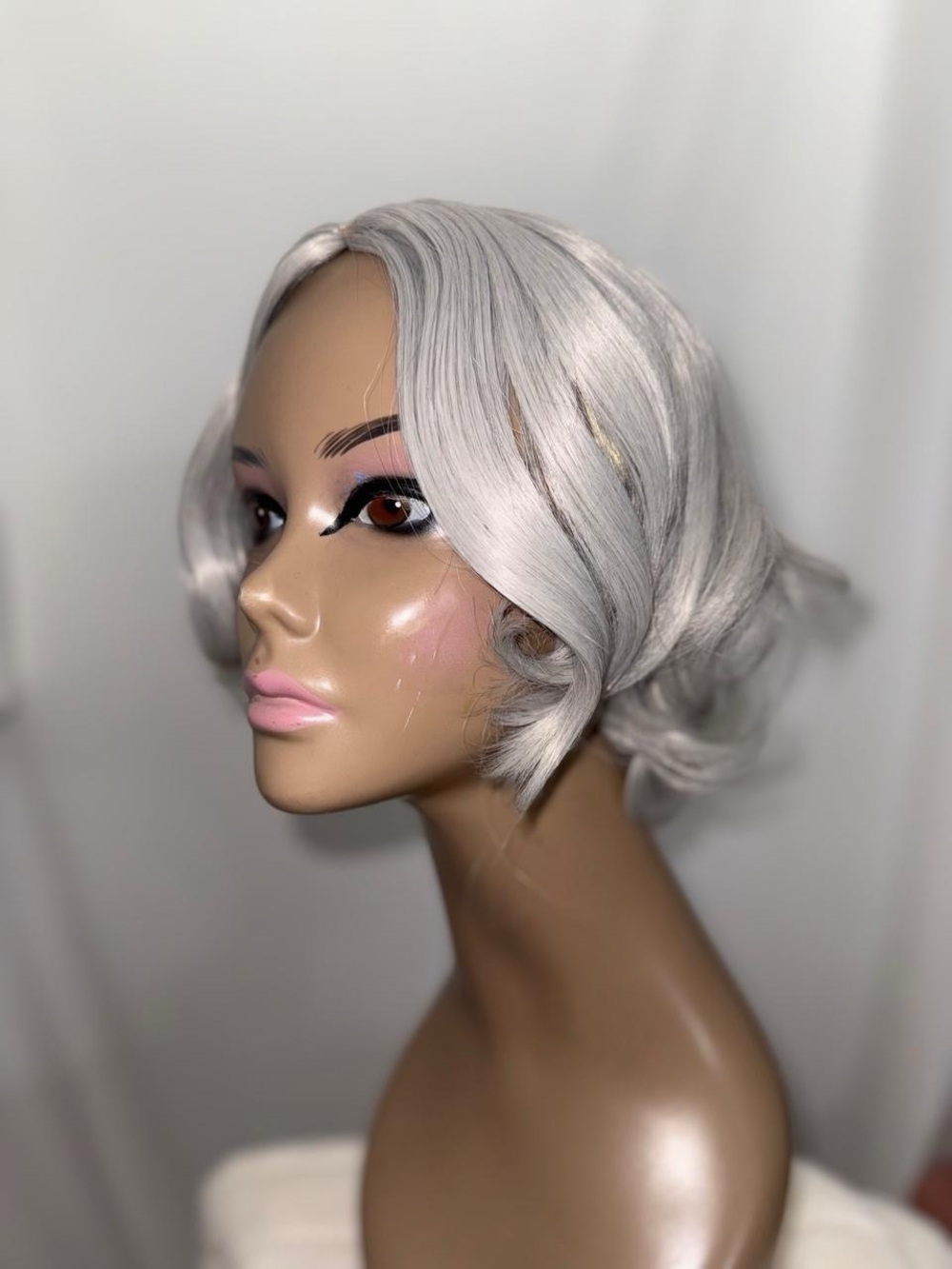 Brand new short silver synthetic wig